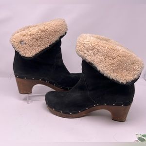 UGG Lynnea Mid calf fold boot size 9